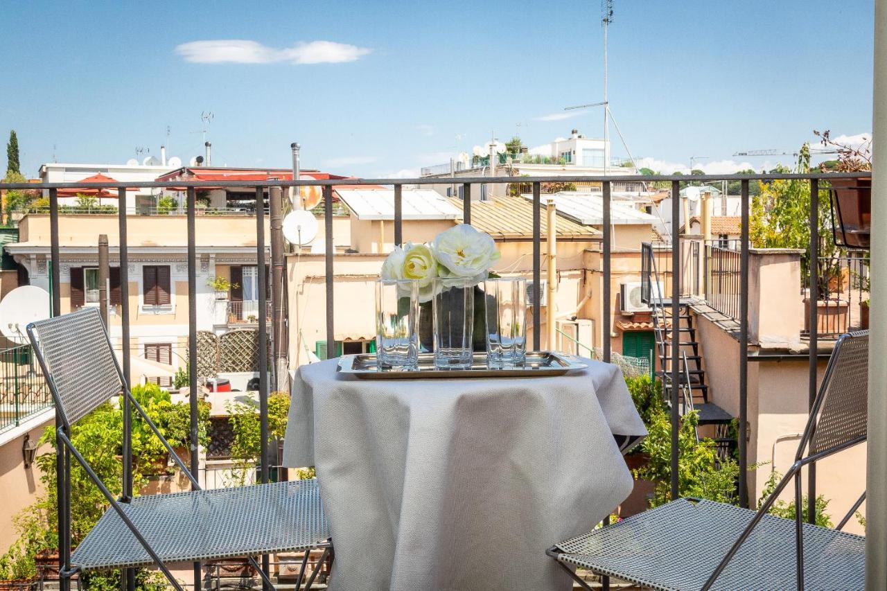 Lovely New Attic, Piazza Del Popolo! Рим Екстериор снимка